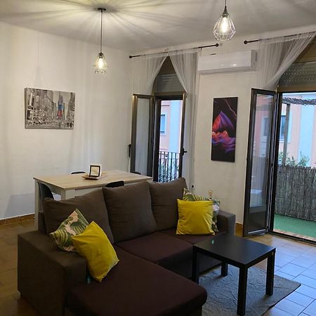 Apartamento Felicitat Figueres  Dış mekan fotoğraf